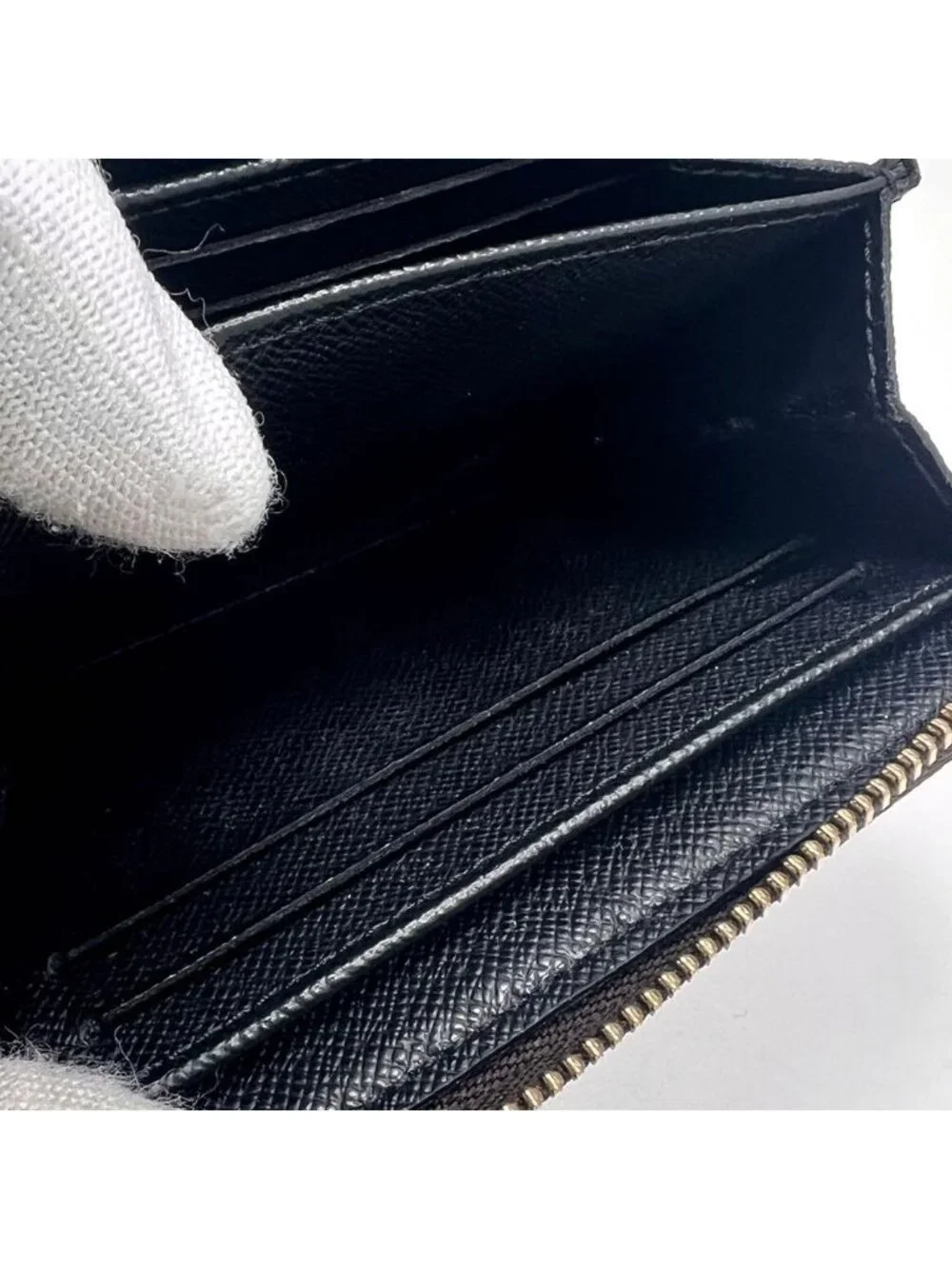 Louis Vuitton Shape Monogram Giant Zippy Coin Purse